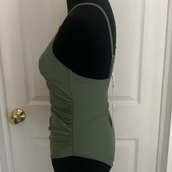 Sage Green One Piece Swimsuit V-Neck Ruched Front Adjustable Straps M NWT Cupshe - Picture 4 of 8